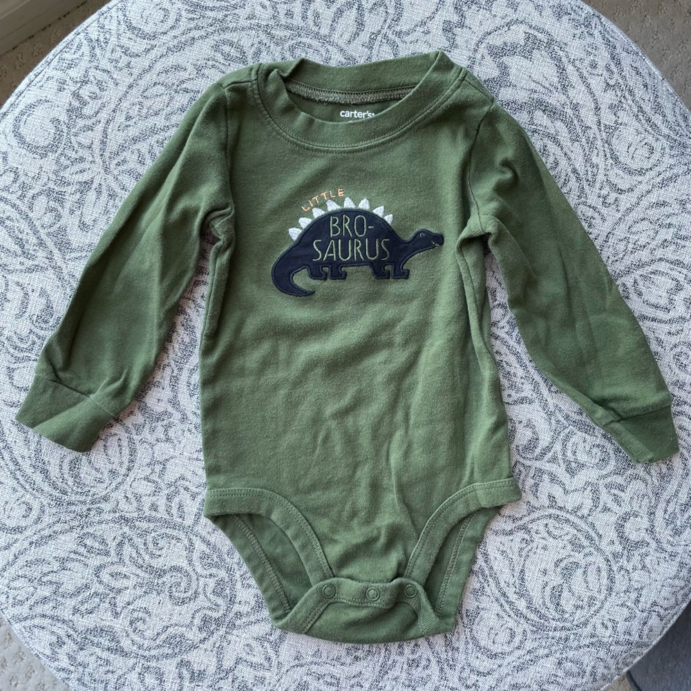 Carter’s Dinosaur Bodysuit 12m